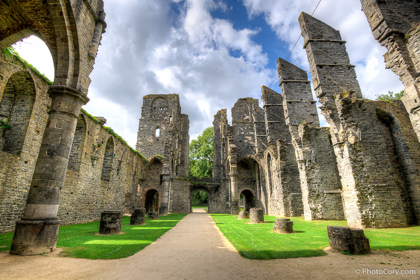 Villance Villers-la-Ville Ruins, Belgium | PhotoCory