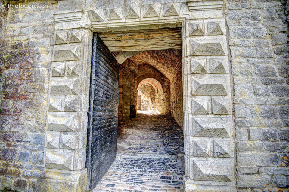 entrance door castle of veves