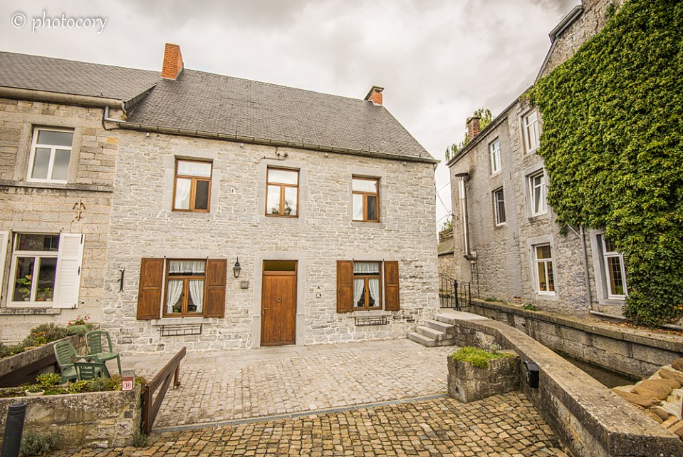 Stone house in Celles