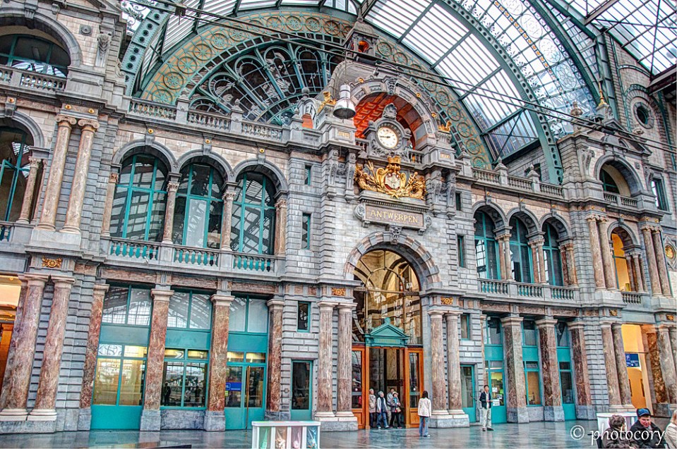 Beautiful train station in Antwerp