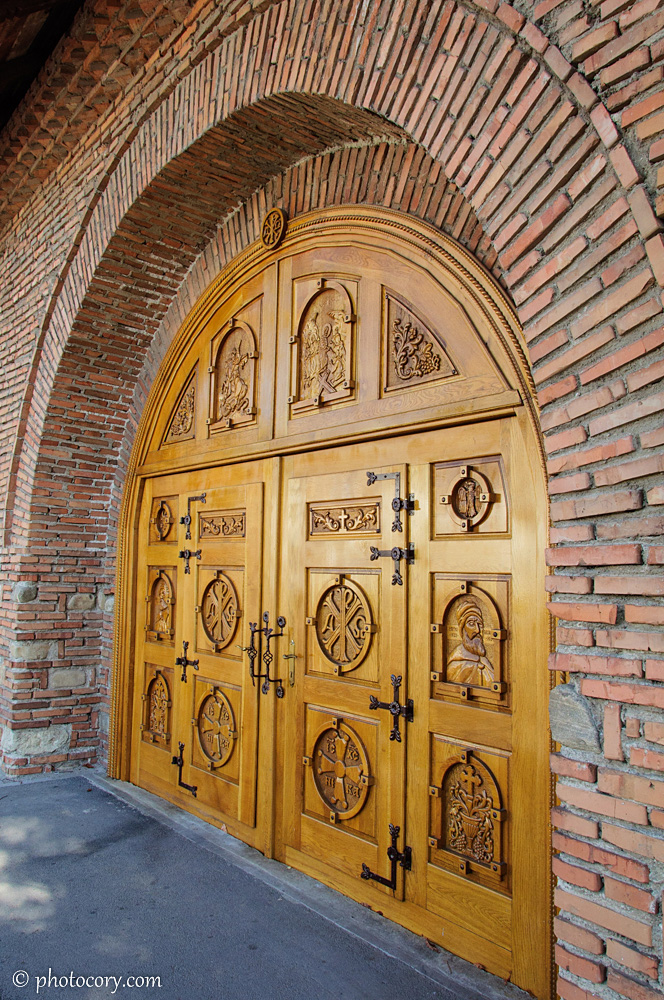 Nice gate at Stelea Monastery 