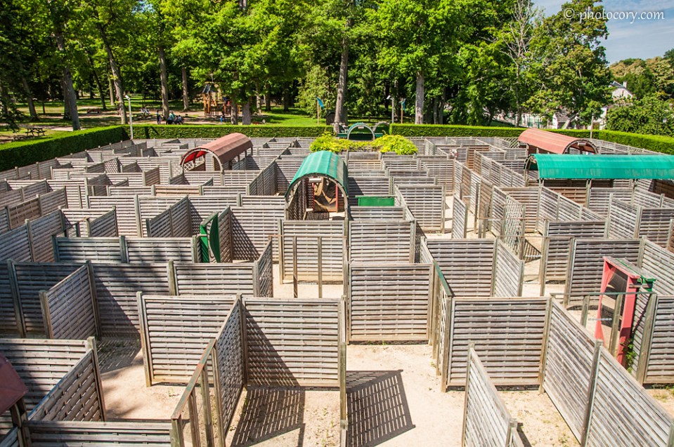 The wooden maze at Valencay Castle. It's not that simple as it looks from up here :D