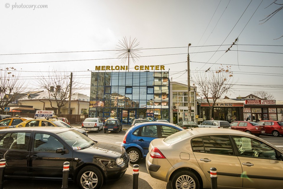 Merloni, s small shopping center in Targoviste