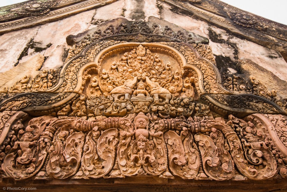 banteay srey carving