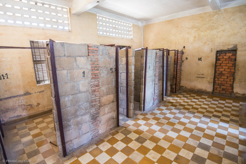 Brick cells / Celule din caramida