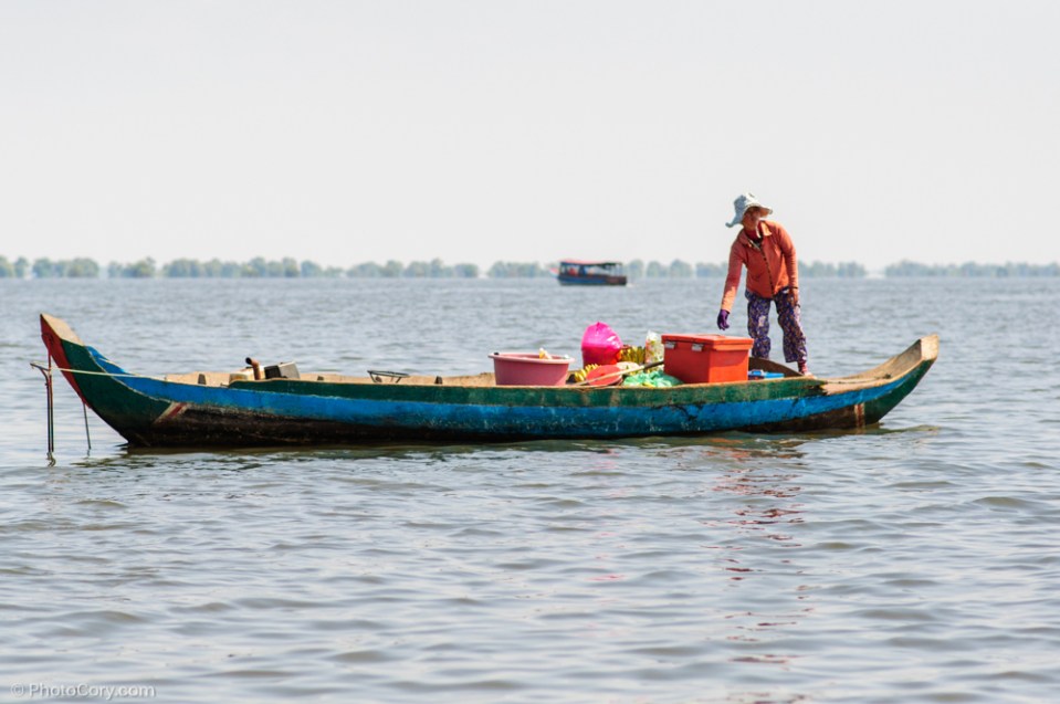 shop on tonle sap lake