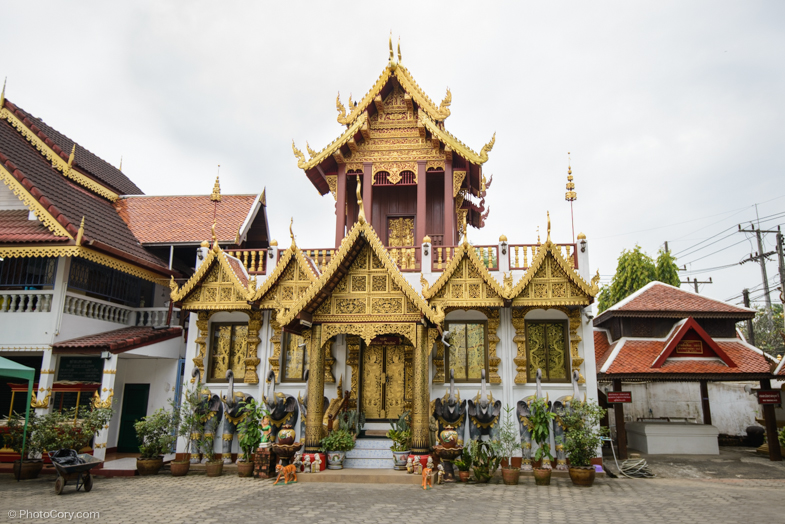 wat klang wieng chiang rai