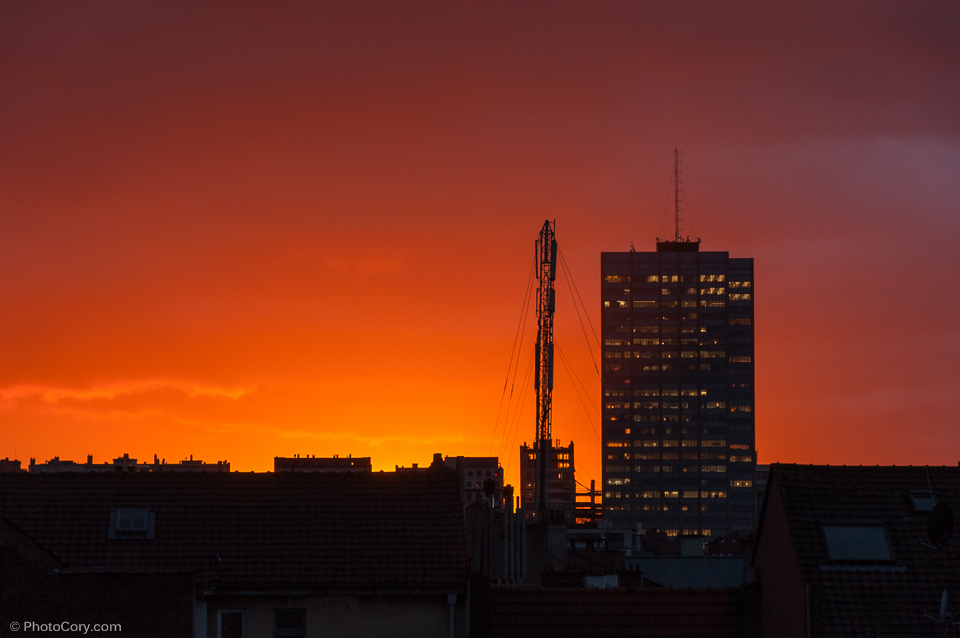 red sunset, bruxelles