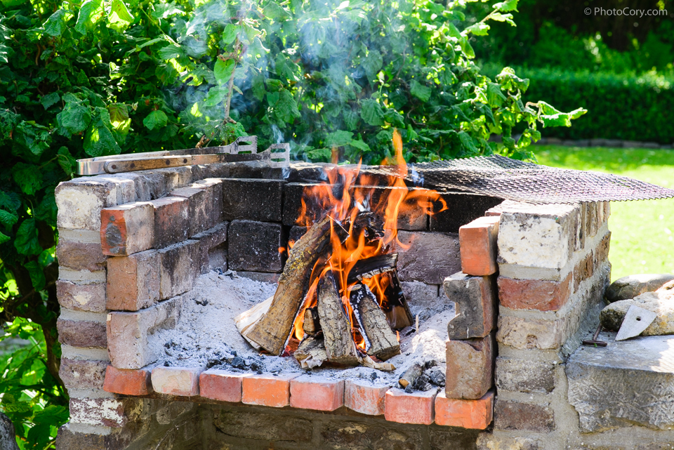 fire barbeque wood sunny day