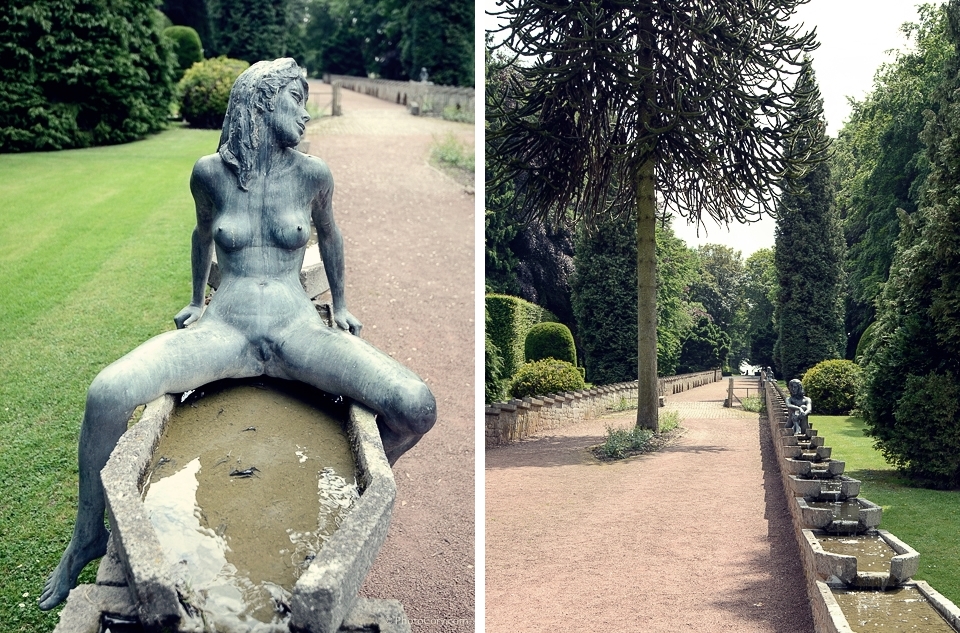 statues women chateau jehay