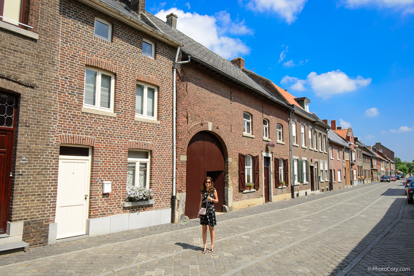 oud rekem street and buildings