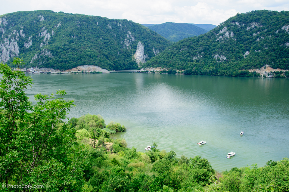 statuia lui Decebal portile de fier defileu dunare