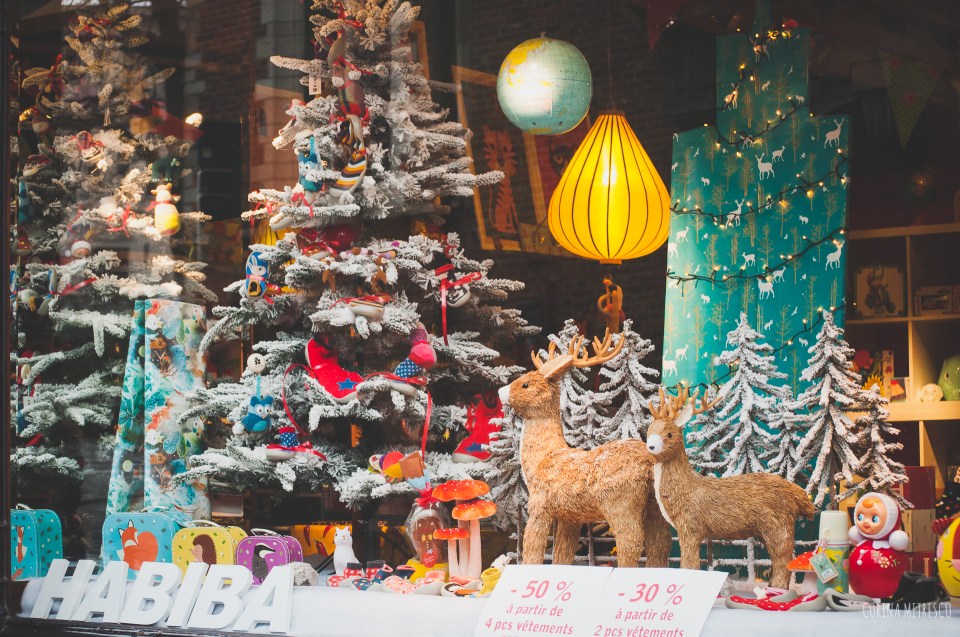 christmas window decorations