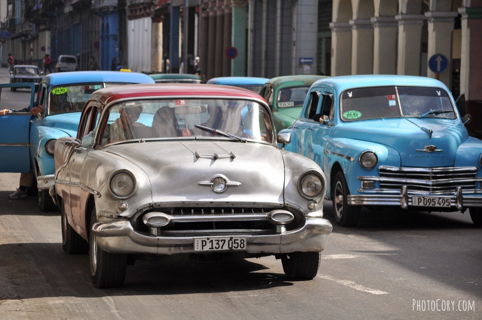 beautiful cars in havana
