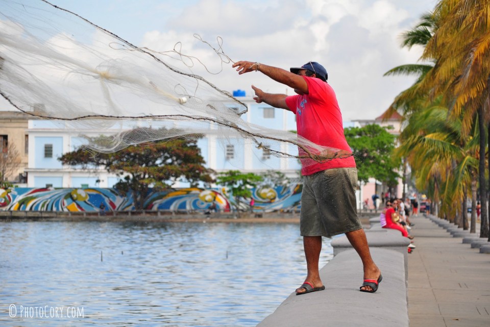 fisherman on prado cienfuegos